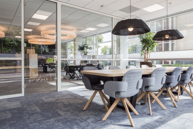 Kantoorinrichting in Amersfoort? Creëer een werkomgeving die werkt én inspireert